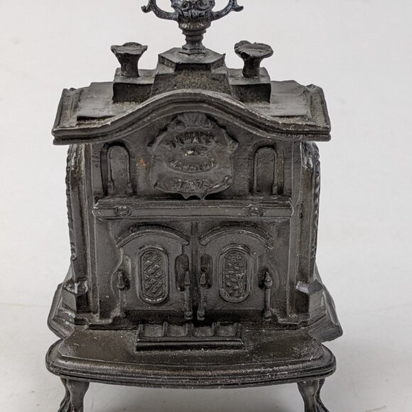 Victorian Onward Parlor Stove Cast Iron Circa 1850s Dollhouse VTG Miniature 1:12